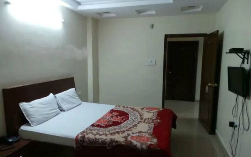 Sri Sai Ganesh Lodge, Hyderabad 5